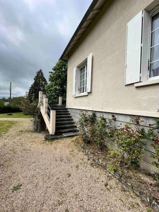 Gite De La Petite Fourmy Saint-Sulpice-les-Feuilles 外观 照片