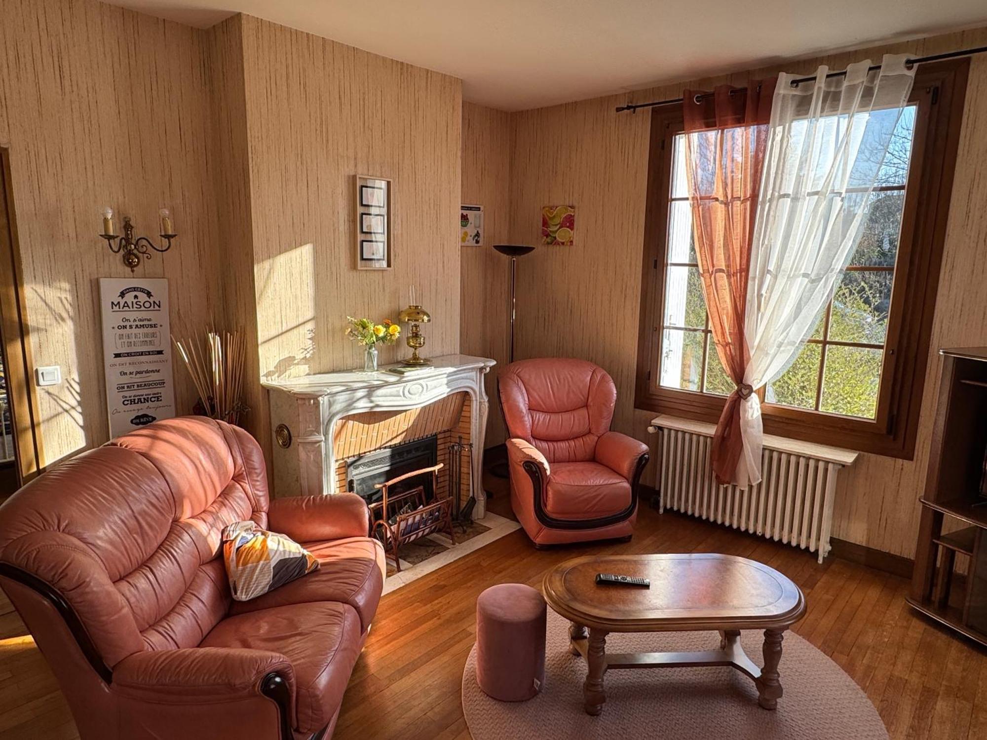 Gite De La Petite Fourmy Saint-Sulpice-les-Feuilles 外观 照片